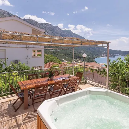 Cozy In Podgora With House A Panoramic View