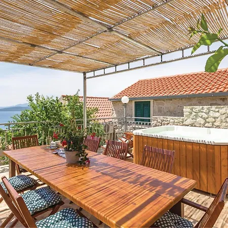 Cozy In Podgora With House A Panoramic View Holiday home *
