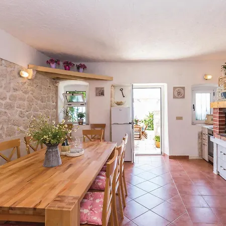 Cozy In Podgora With House A Panoramic View Holiday home Igrane